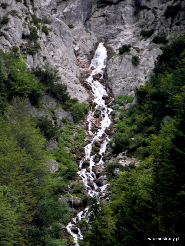 wodospad Nadiža w przybliżeniu